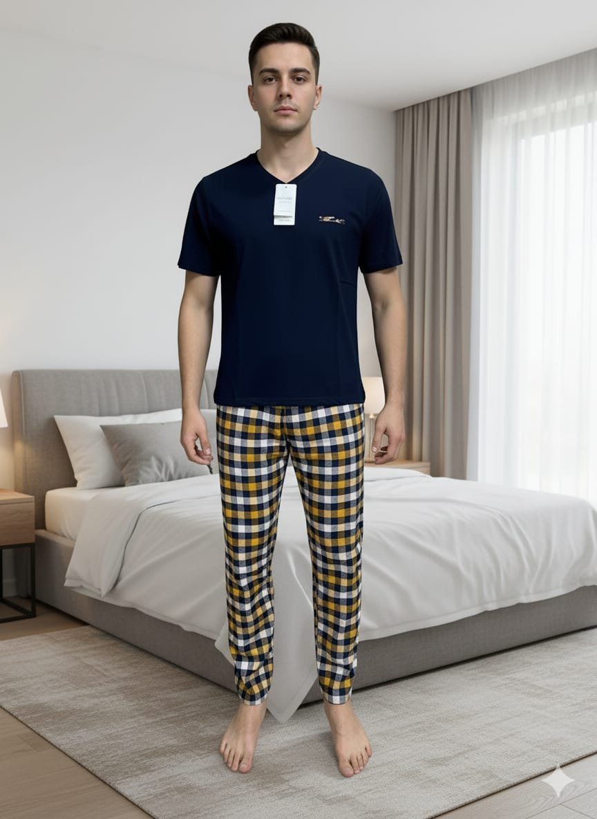 WhatsApp Image 2025-10-13 at 22.00.40 (23) Erkek Siyah Kareli Pijama Takım - Görsel 1